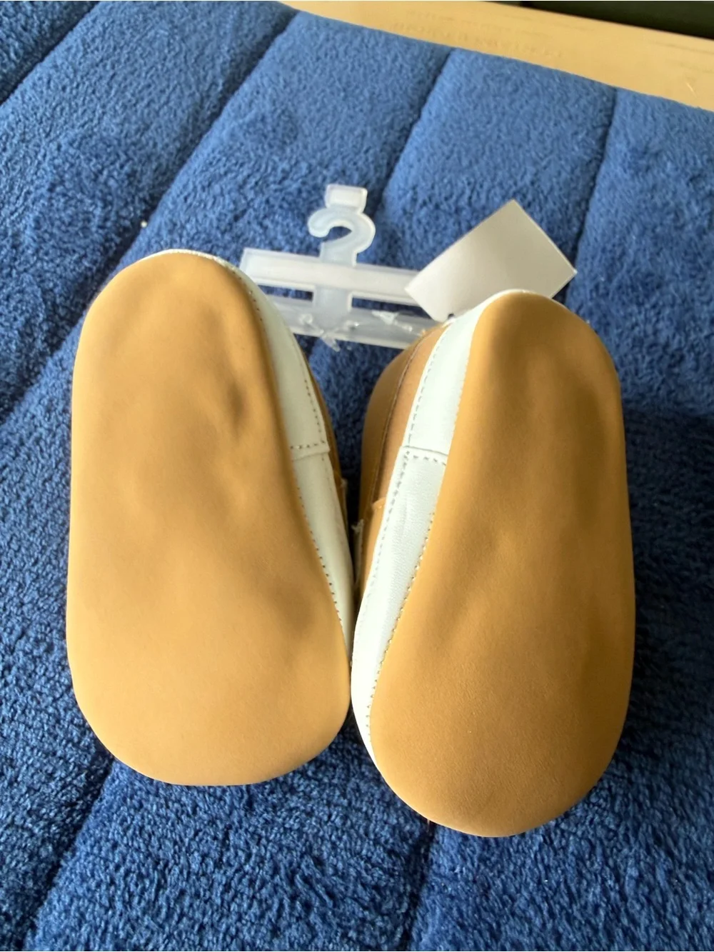 Beverly Hills Polo Club Baby Tan & White Moccasin Boat Shoes Sz 3 Crib Walker